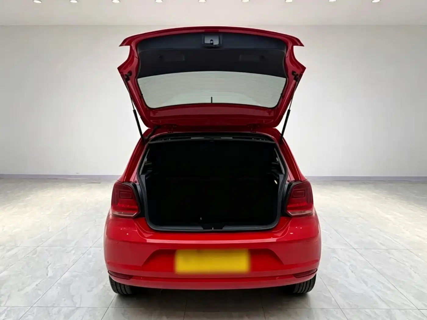 Фото 16 - Volkswagen Polo