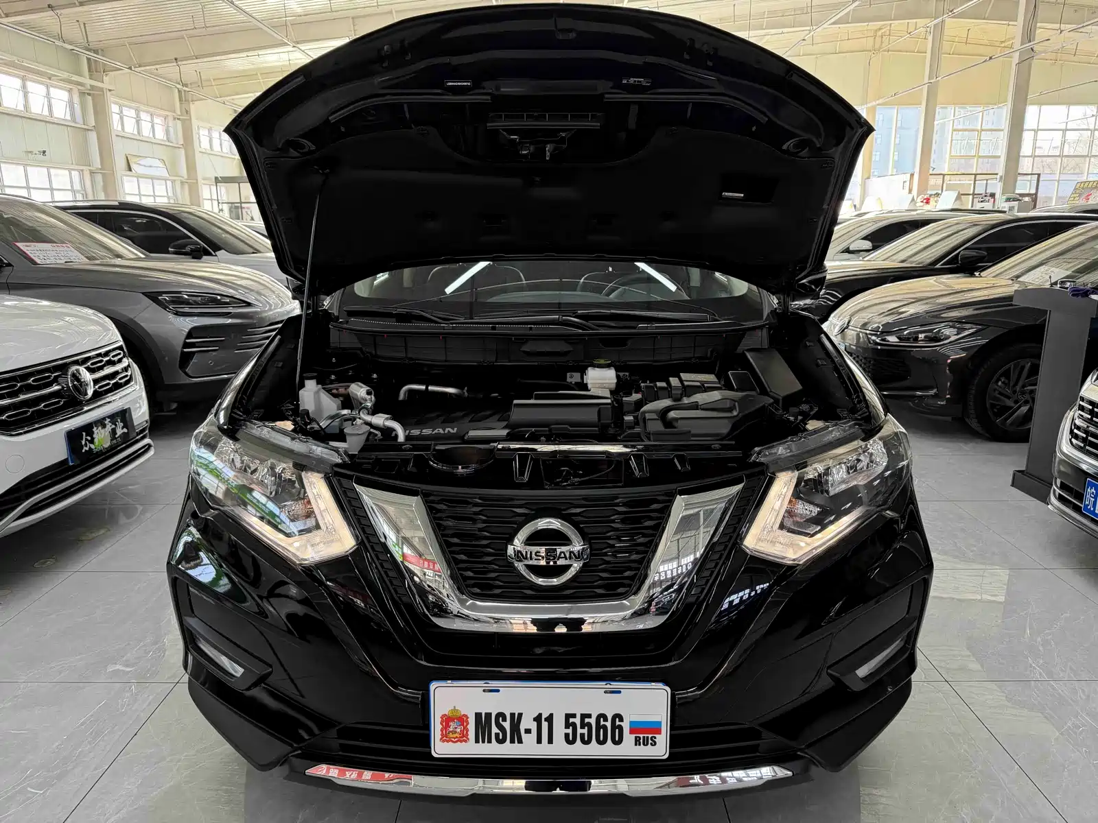 Фото 17 - Nissan X-Trail
