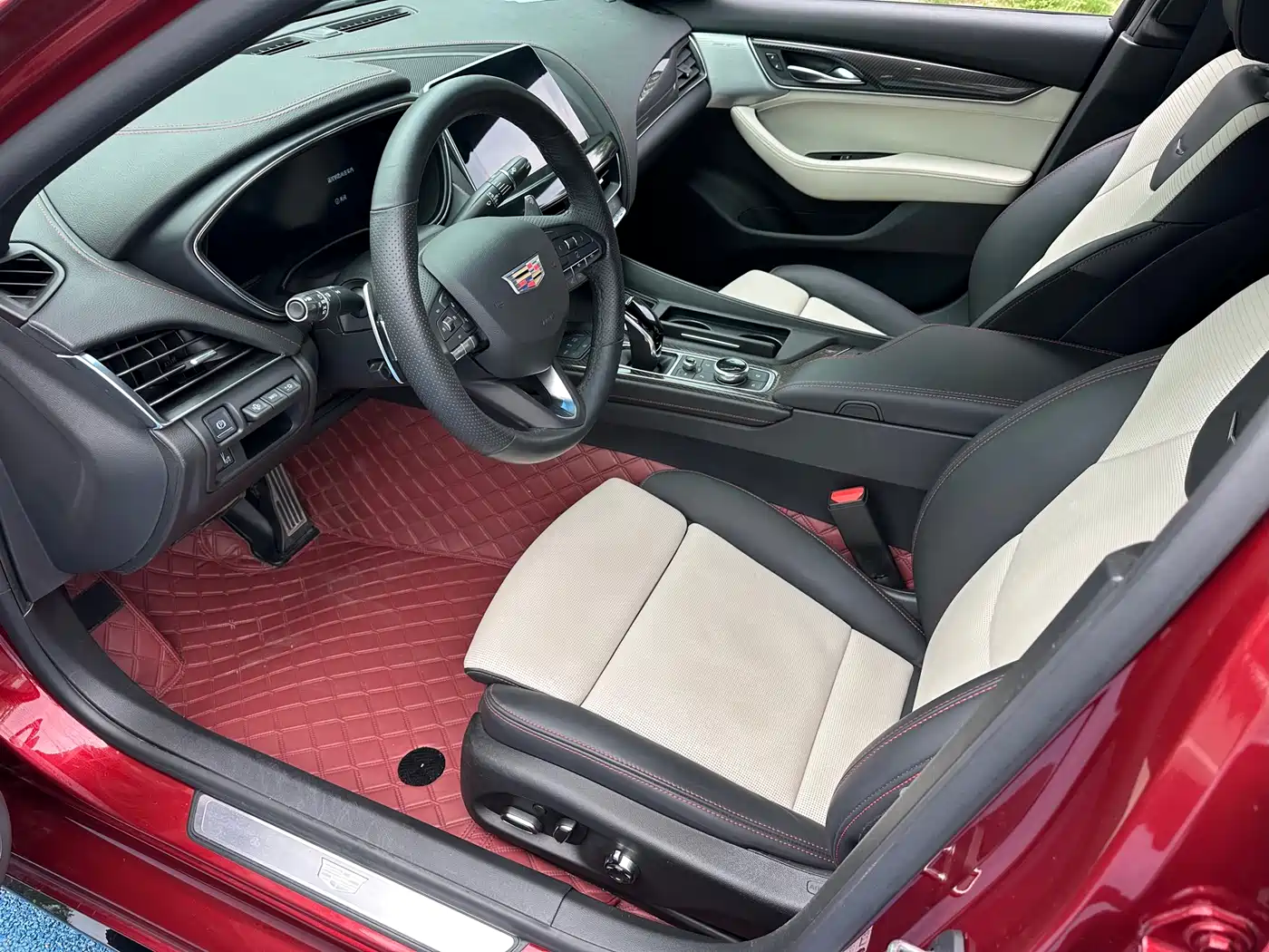 CADILLAC CT5