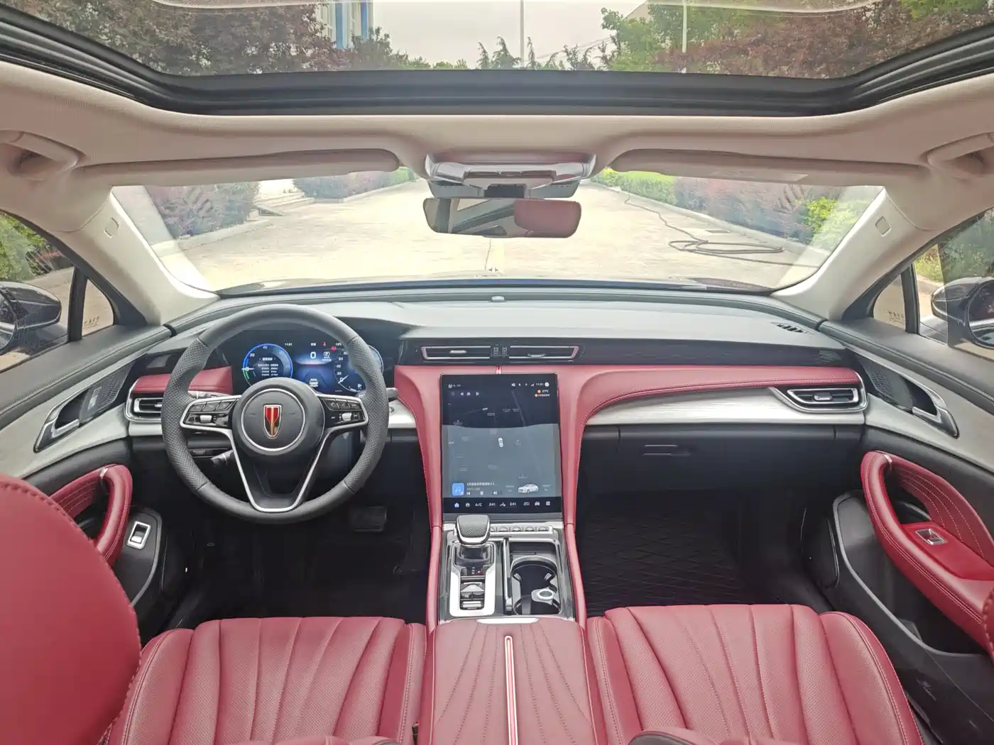 Hongqi H5 PHEV 2025 130 Super Hybrid Edition фото 10