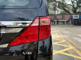Photo 26 - Toyota Alphard
