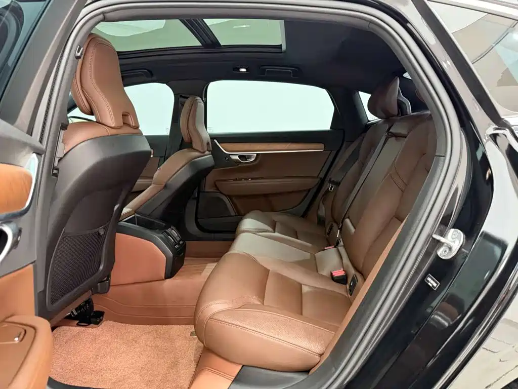 Volvo S90, миниатюра 17