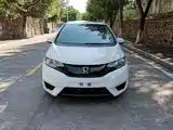 Photo 2 - Honda Fit