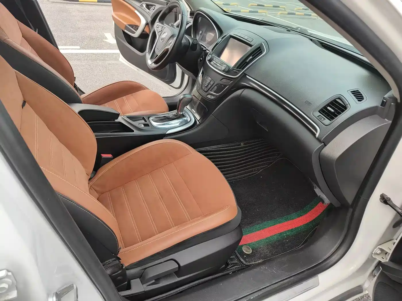 Buick Regal 2015 1.6T Elite Tech Edition фото 8
