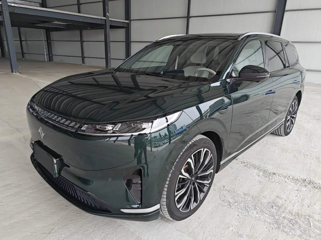 Dongfeng Yipai eπ008