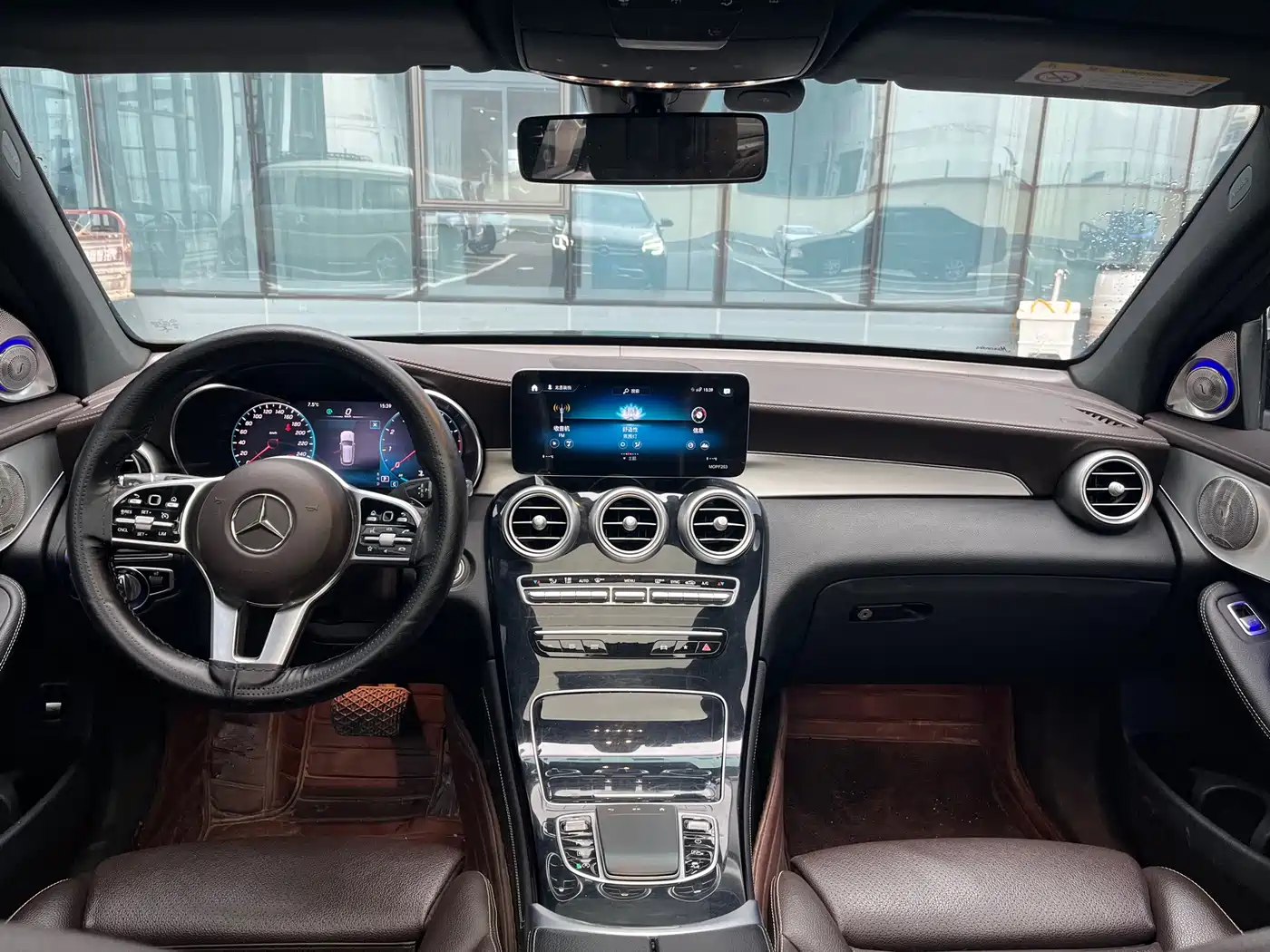 Mercedes-Benz GLC 2021 GLC 260 L 4MATIC Sporty фото 5