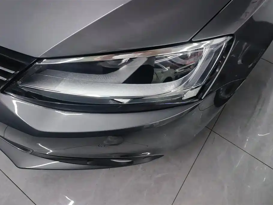Volkswagen Sagitar 2014 Facelift 1.4TSI Automatic Luxury фото 5