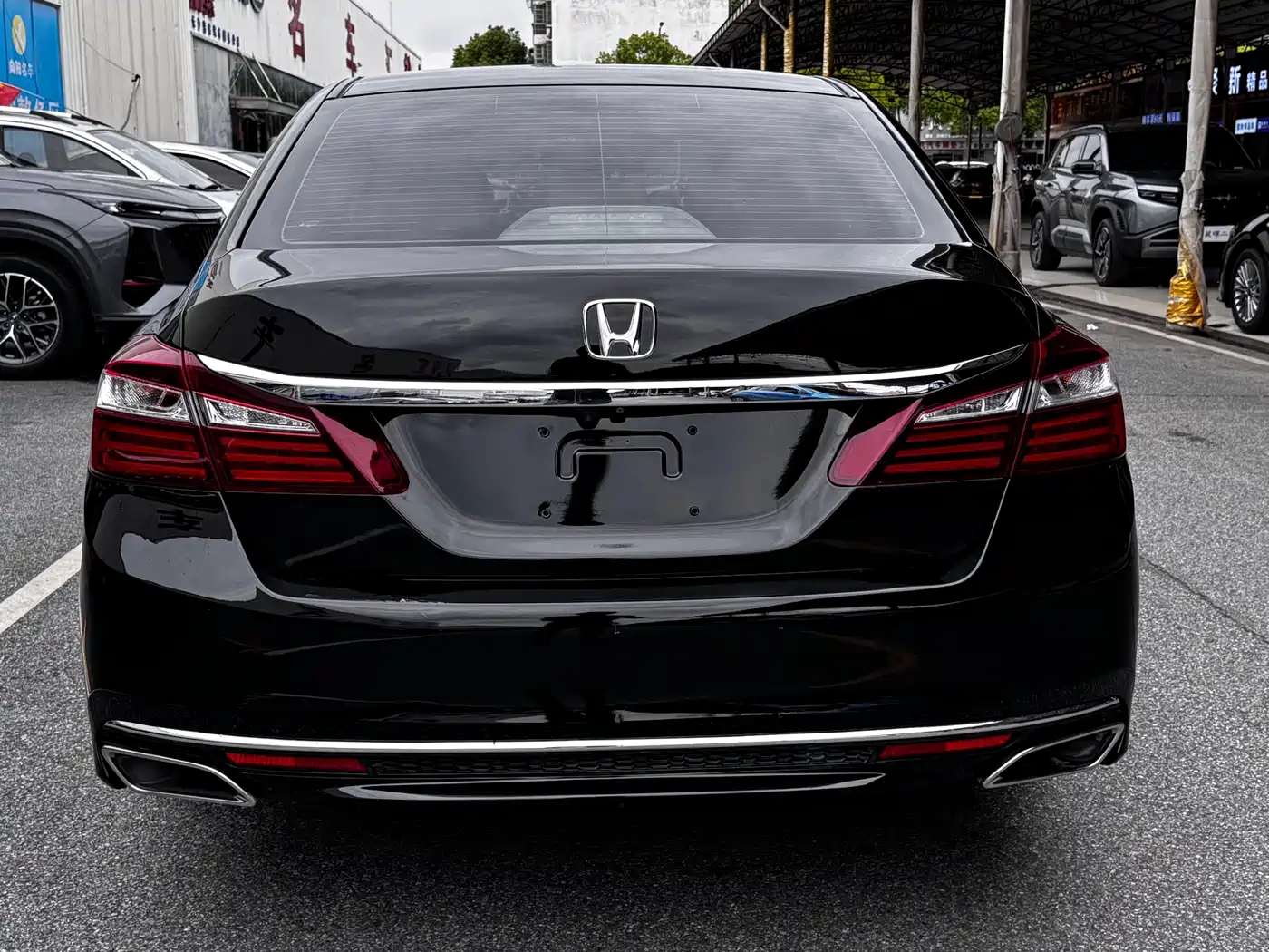 Honda Accord 2016 2.0L Comfort Edition фото 15