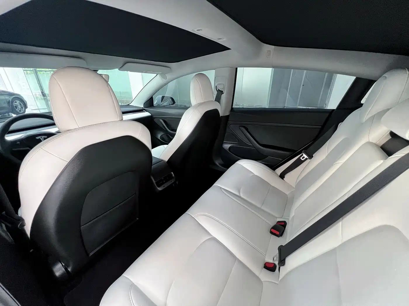 Tesla Model 3 (Import) 2020 2019 Performance High-Efficiency All-Wheel Drive Version