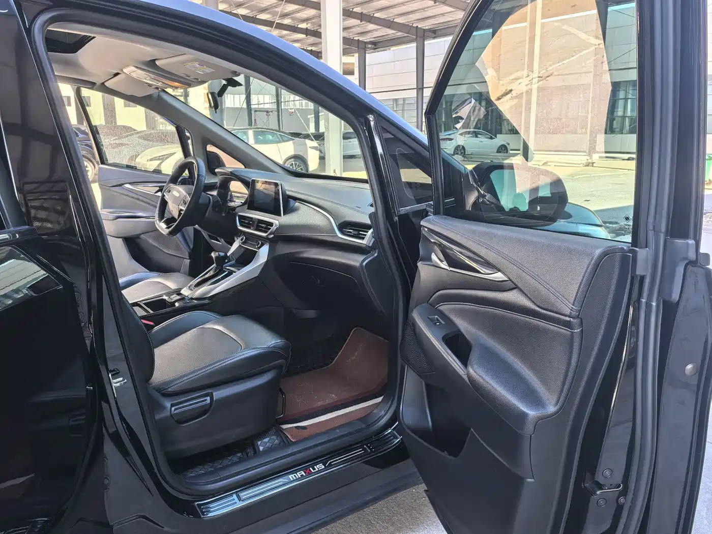 SAIC Maxus Maxus G50 2019 1.5T Automatic Elite Edition China VI фото 8
