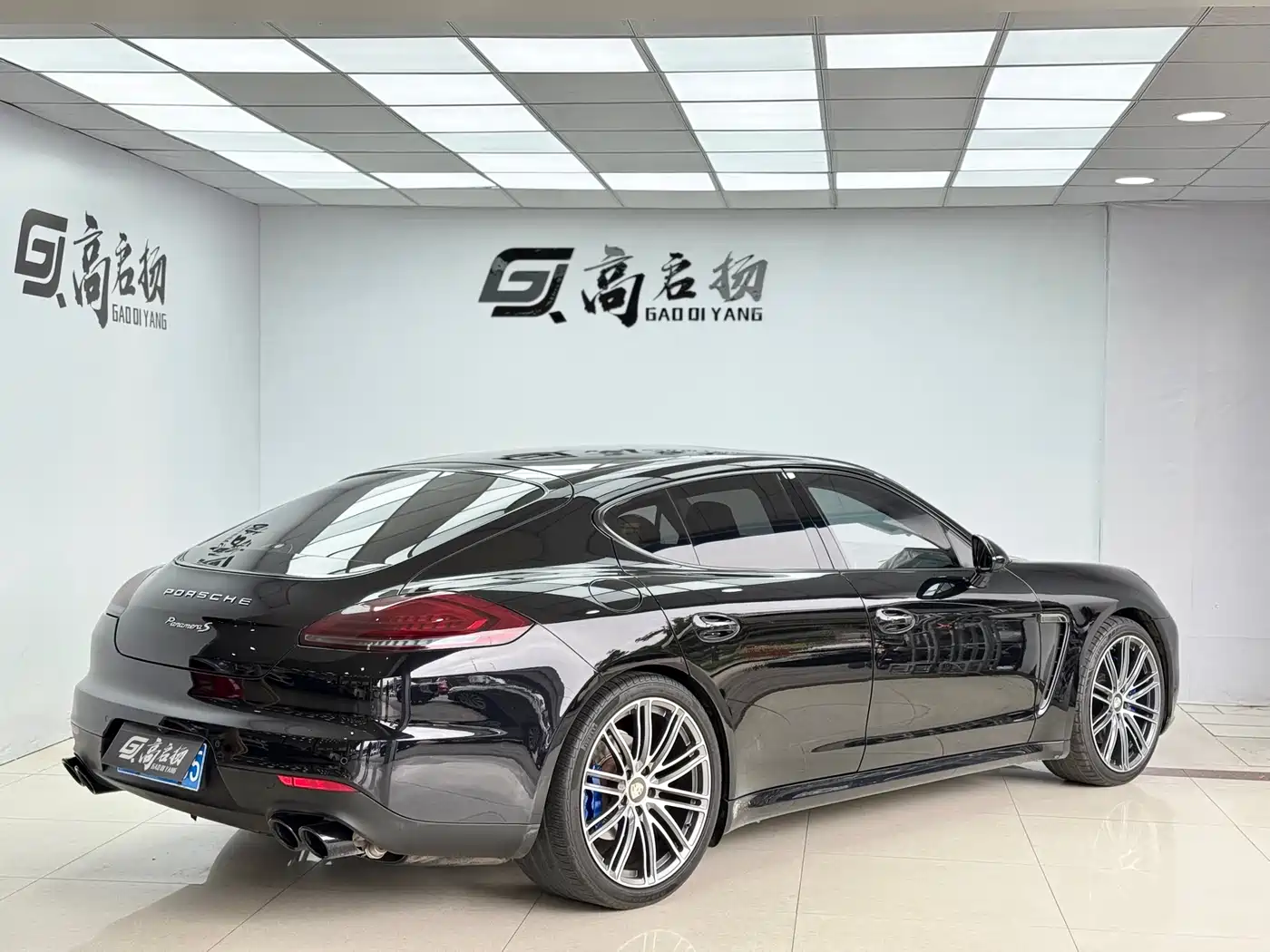 Porsche Panamera 2014 Panamera 3.0T фото 30