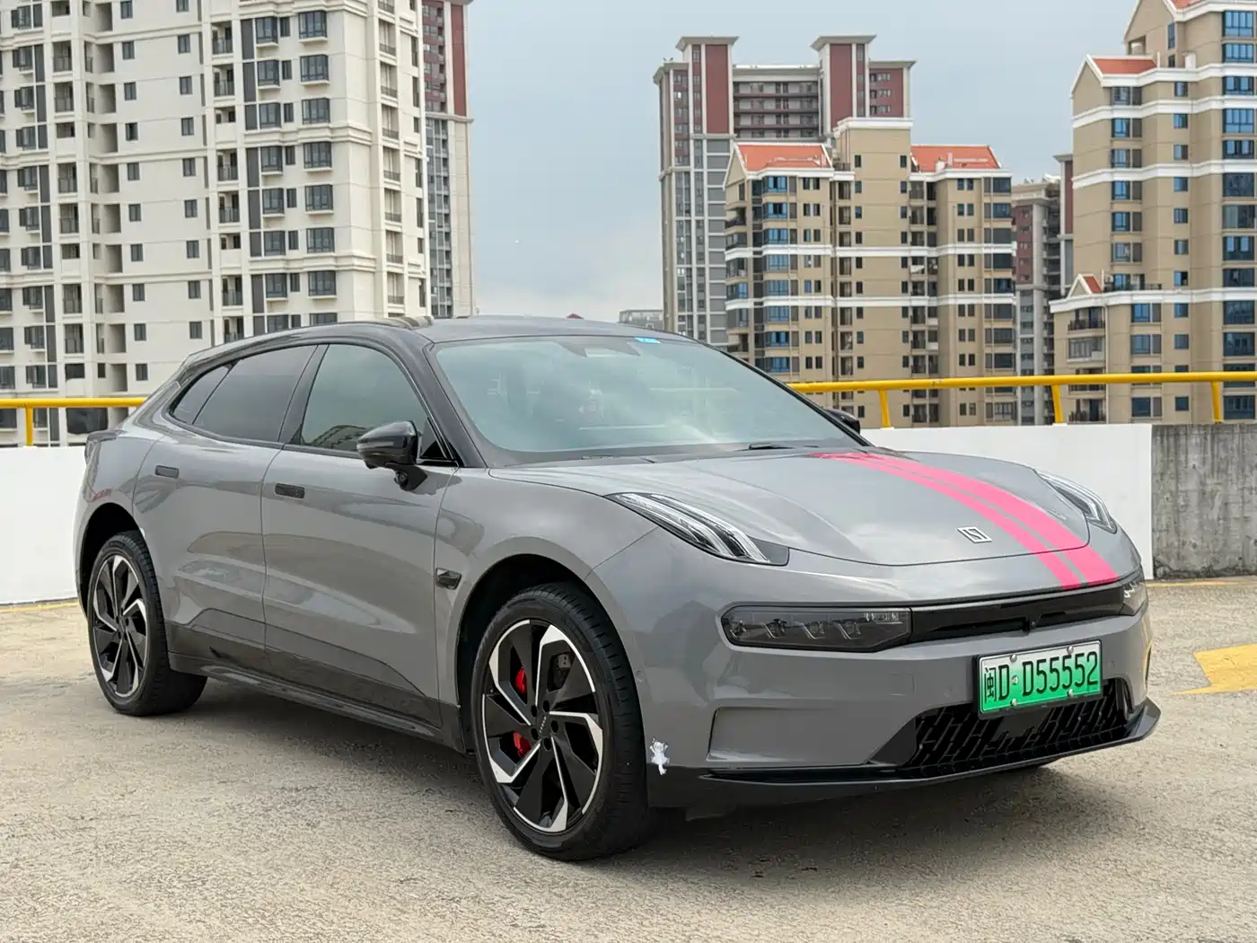 ZEEKR EXTREME KRYPTON 001