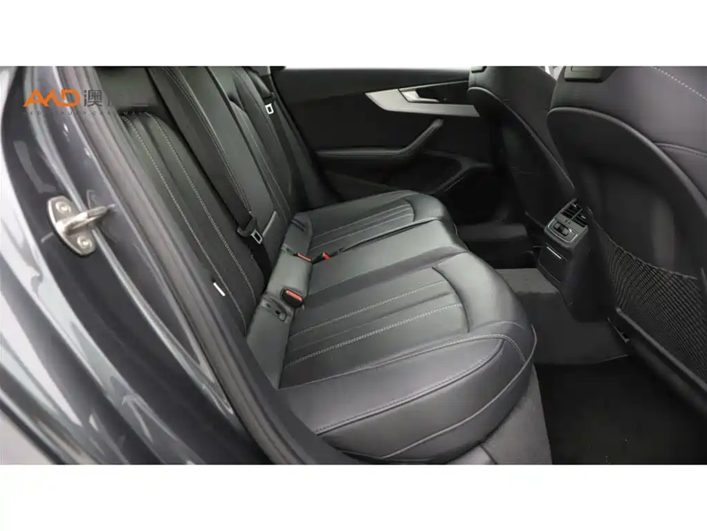 Audi A4L 2022 40 TFSI Luxury Dynamic фото 8