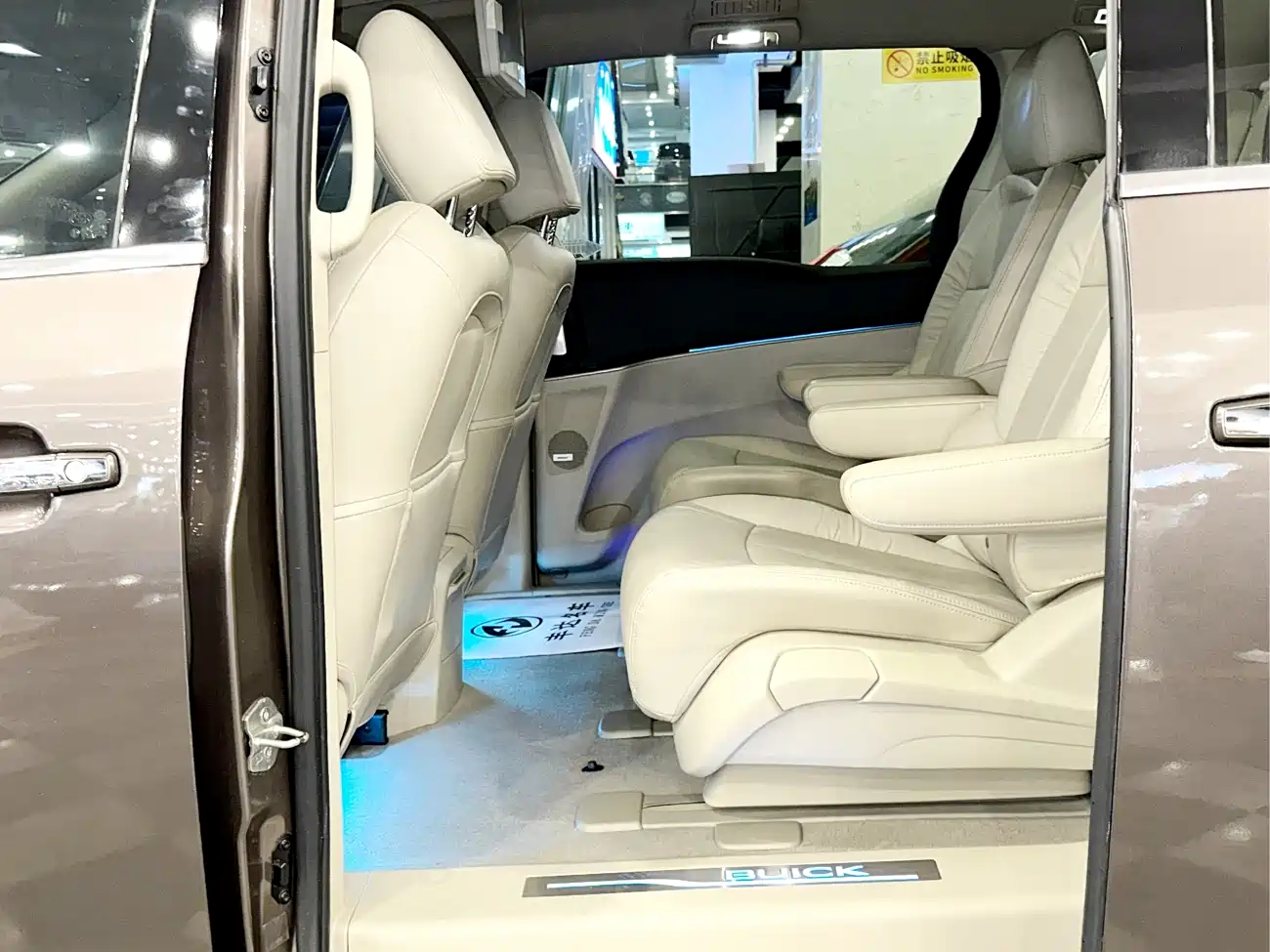 Buick GL8 2014 3.0L XT Luxury Business Flagship фото 6