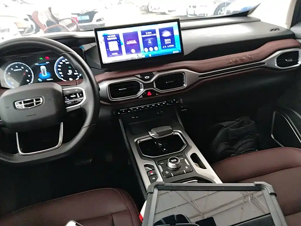 Geely Haoyue 2022 2022 1.8TD DCT Luxury 7-Seater