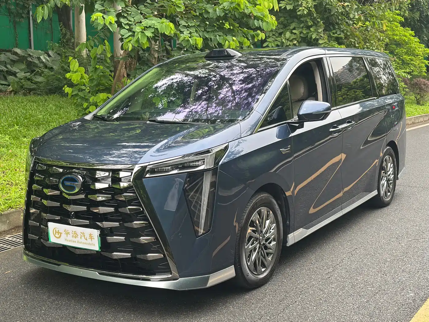 GAC Trumpchi Xiangwang M8