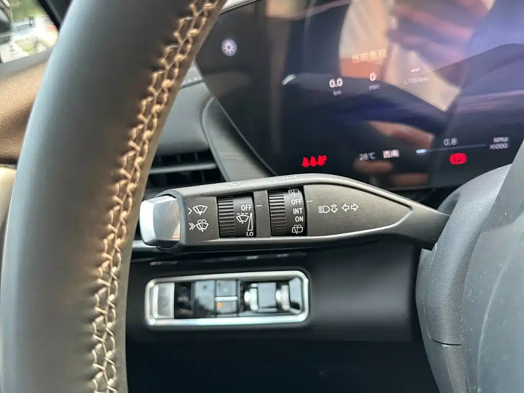 Buick Envision S 2025 2025 25T Premium Platinum Edition