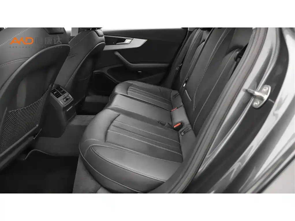 Audi A4L 2022 40 TFSI Luxury Dynamic фото 7