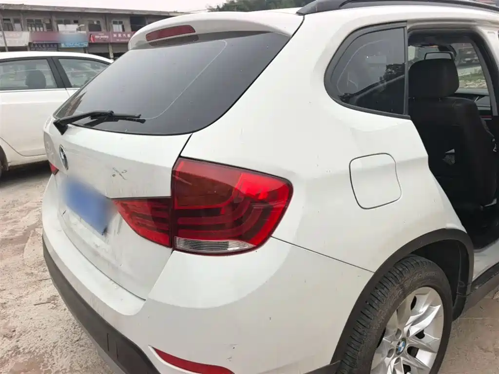BMW X1 2015 Model sDrive18i Fashion Advanced Edition фото 7
