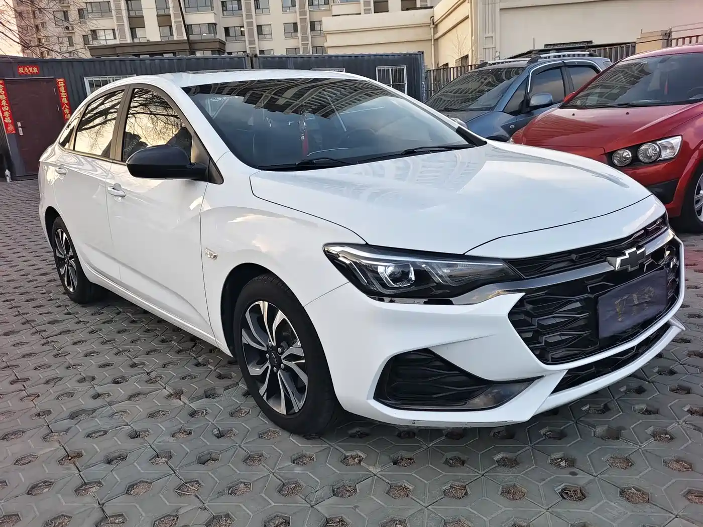 CHEVROLET CRUZE