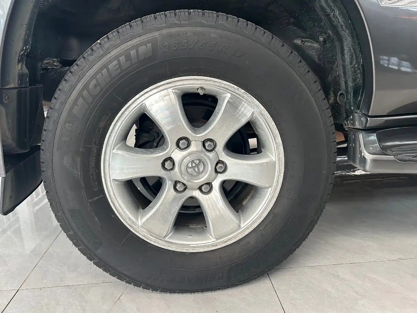 Toyota Prado 2004 4.0L Automatic GX фото 15