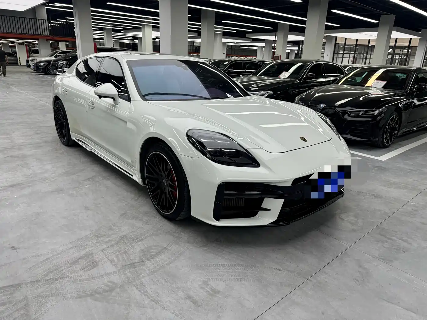 Porsche Panamera 2014 Panamera 3.0T фото 3