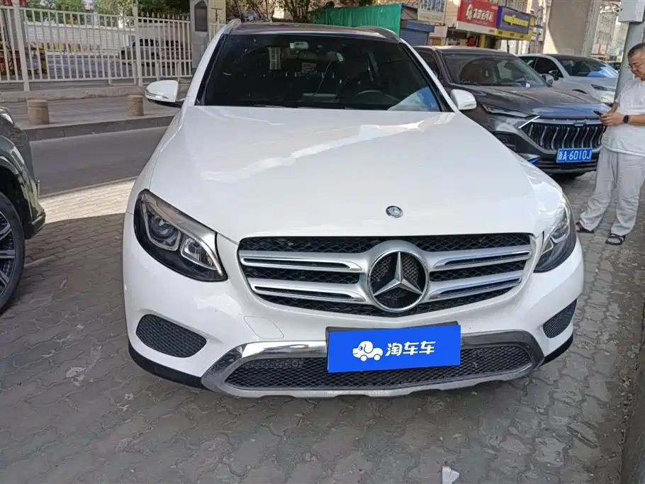 Mercedes-Benz GLC 2016 GLC 260 4MATIC Dynamic фото 2