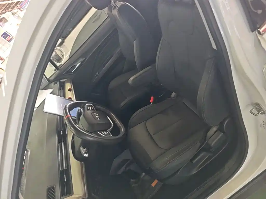 Nezha Auto Nezha V 2022 2021 Long Range Entertainment Upgrade