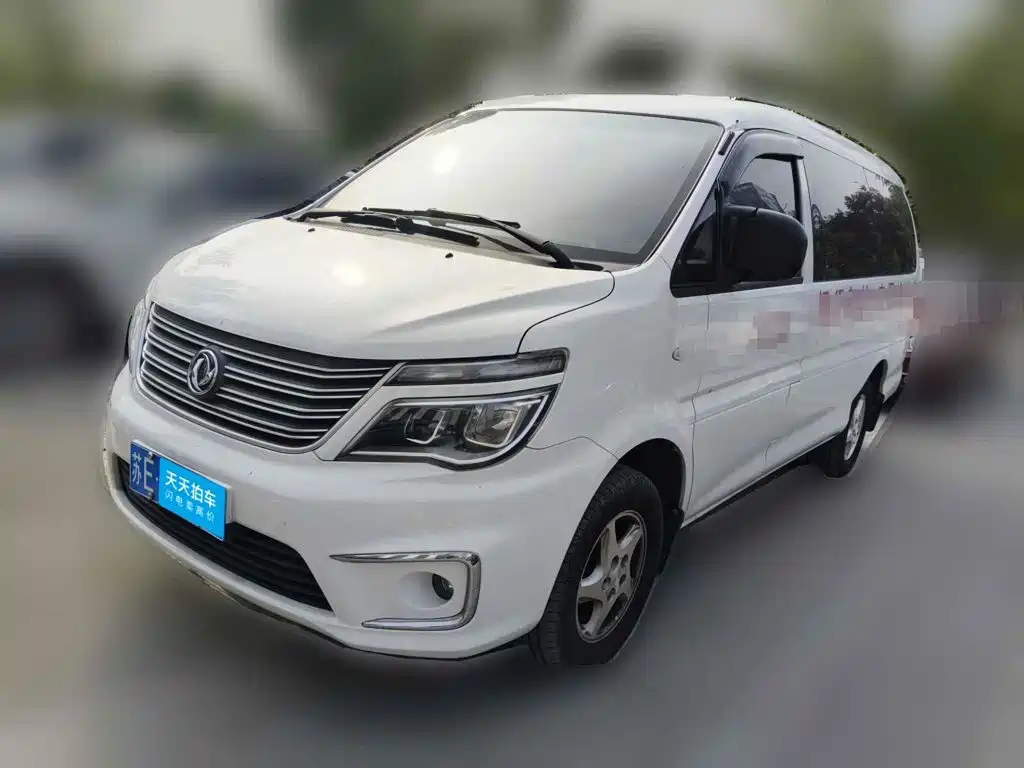 Dongfeng Fengxing Lingzhi 2019 — пригон из Китая