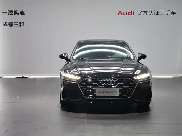 Audi A7 2024 45 TFSI Premium Selection — фото 2