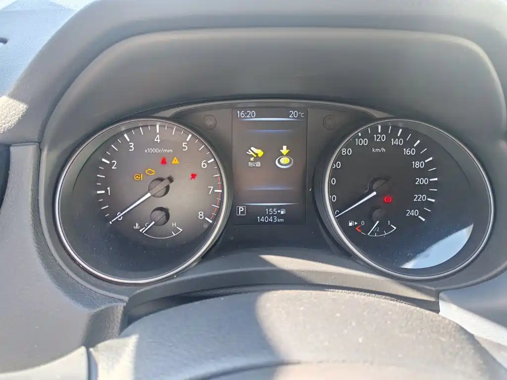 Nissan Qashqai 2024 2025 Honor 2.0L CVT XV+ Leading Edition
