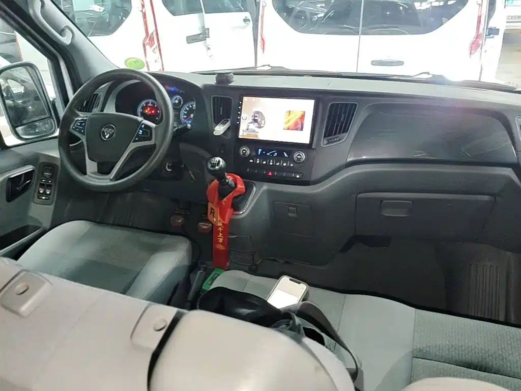 Foton Tuyano 2024 2023 Lucky Elephant Multi-purpose 2.0T Manual Long Wheelbase Medium Roof Single Rear Tire 5/6/7/9-seater