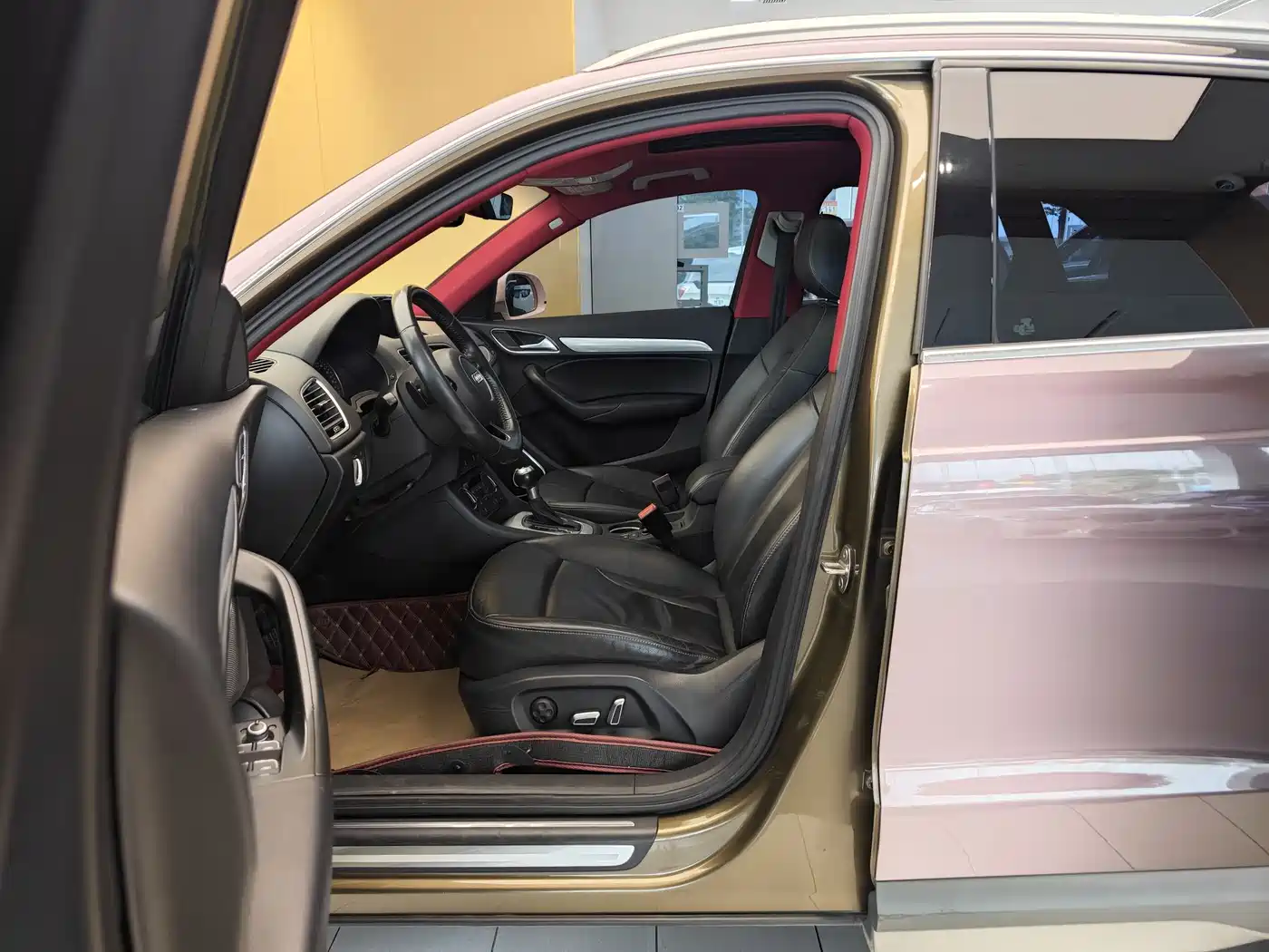 Audi Q3 2018 30th Anniversary Edition 30 TFSI Style фото 15