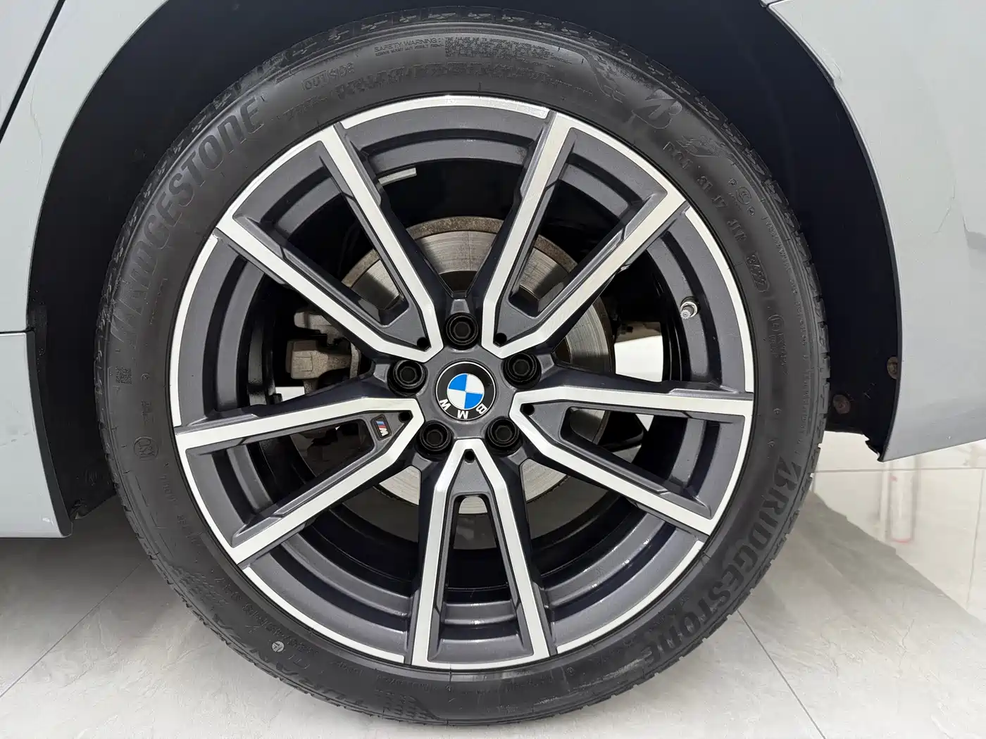 BMW 3 Series 2023 320Li M Sport Package фото 20