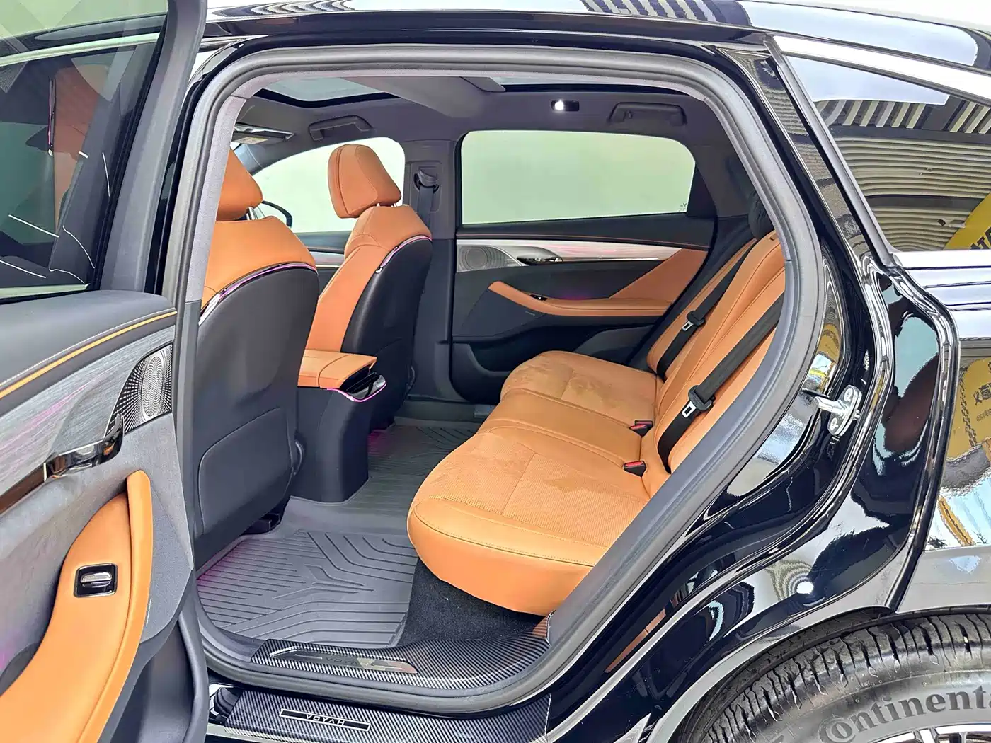 Voyah Auto VOYAH Zhuiguang 2025 2024 PHEV AWD Ultra-long Range Executive Edition