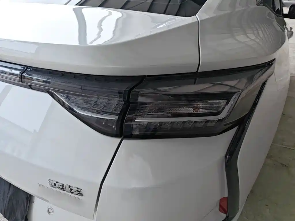Dongfeng Aeolus Yixuan 2025 2025 1.5L Auto Luxury