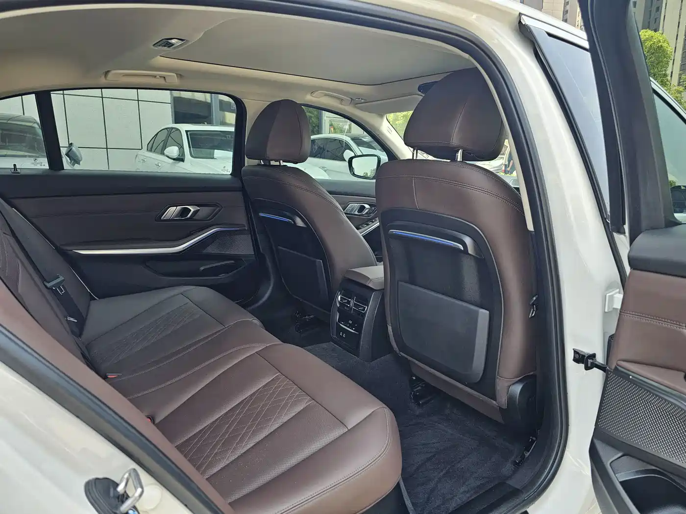 BMW 3 Series 2022 320Li M Sport Package фото 7