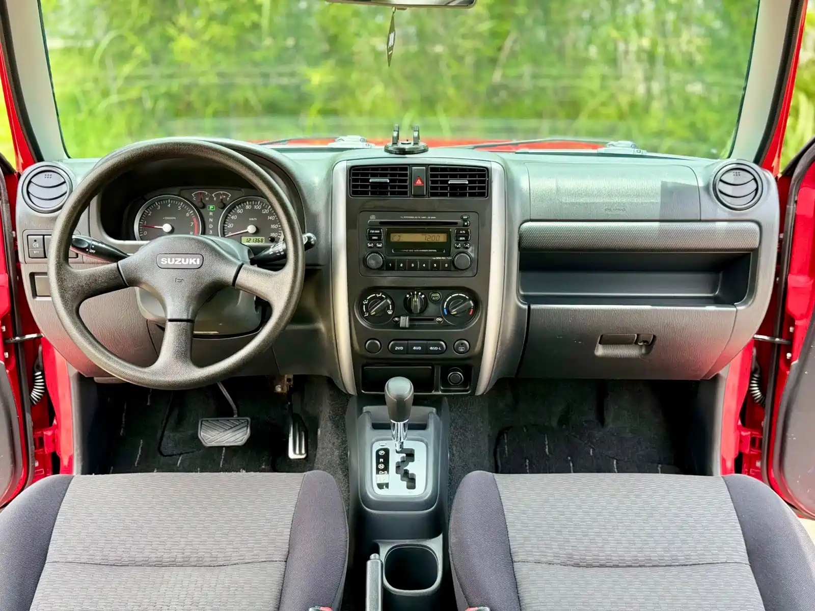 Фото 9 - Suzuki Jimny (Import)