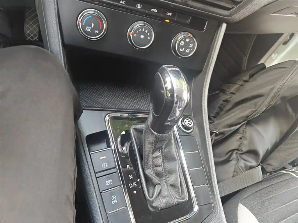 Volkswagen Bora 2023 200TSI DSG Comfort Edition фото 11