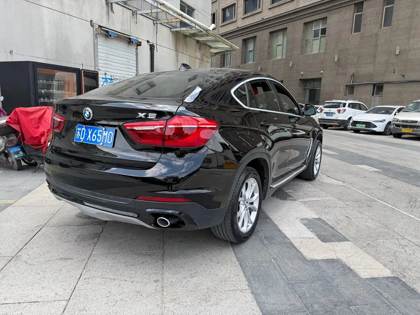 BMW X6 2018 xDrive35i Leading Model фото 14