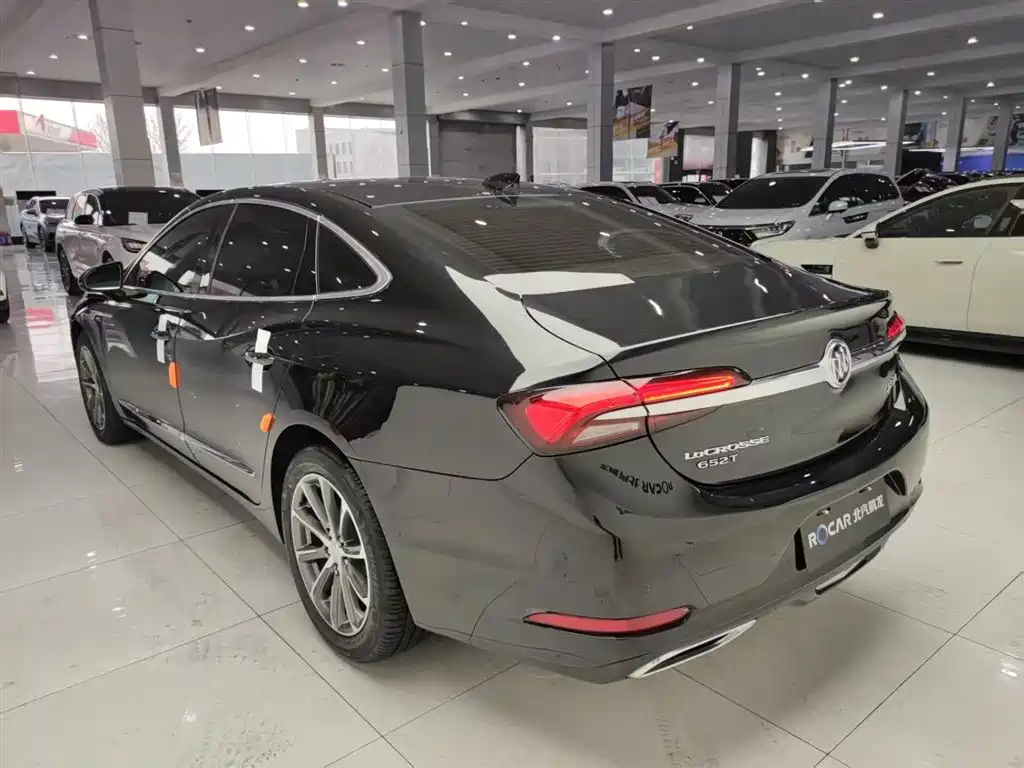 Buick LaCrosse 2022 652T Luxury фото 30
