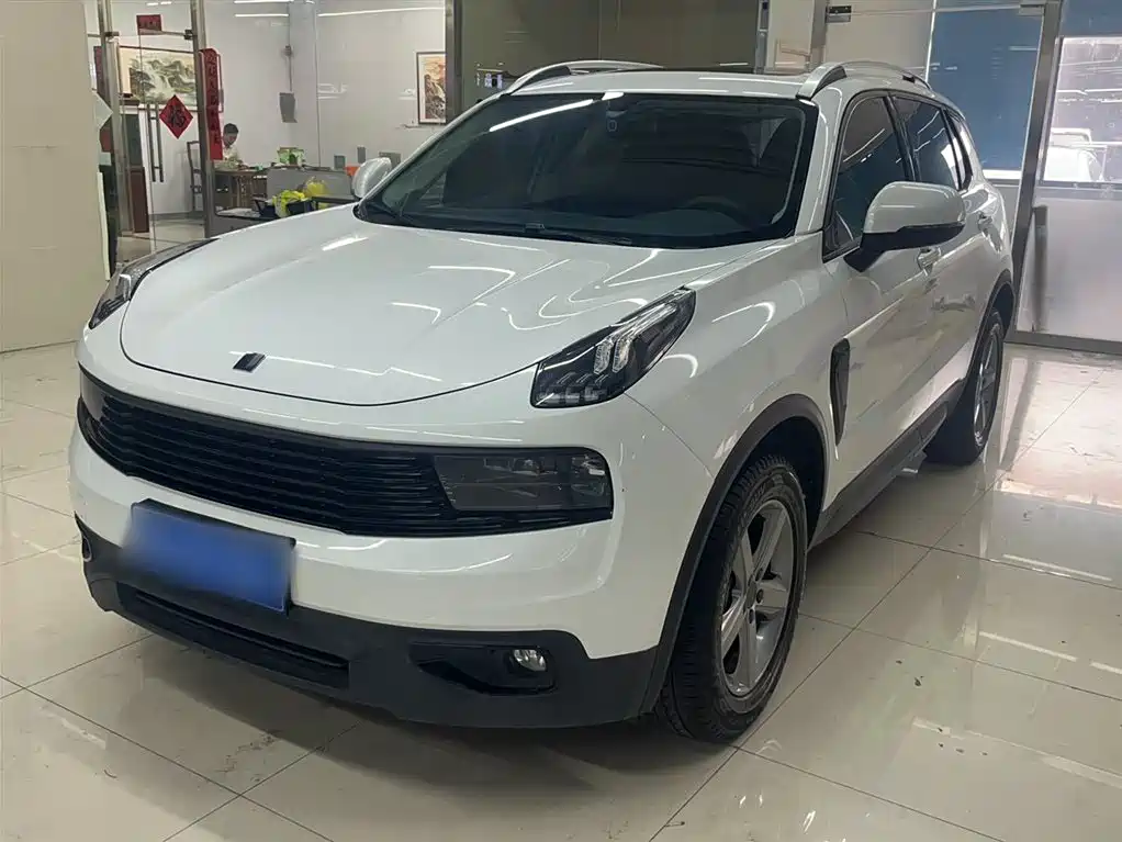 Lynk & Co 01 2019 2.0T 2WD Pure Version China VI
