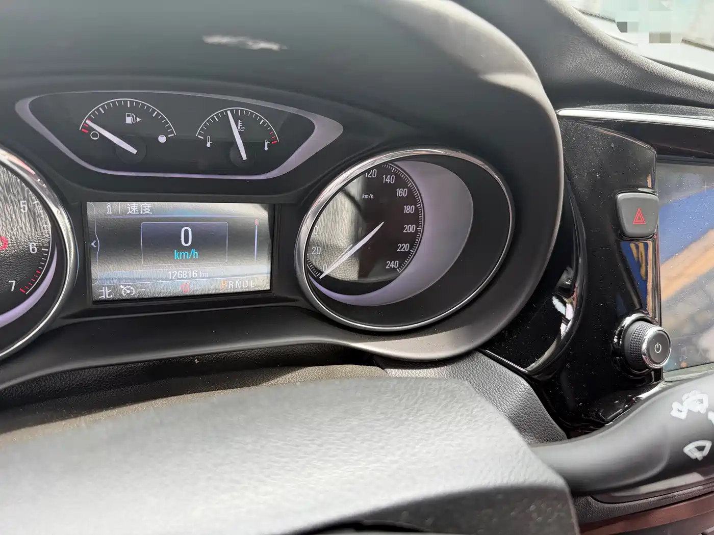Фото 6 - Buick Envision Plus