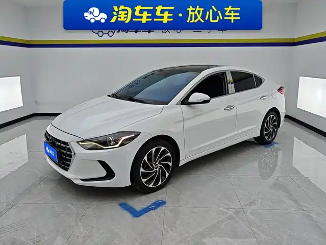 Hyundai Elantra 2020