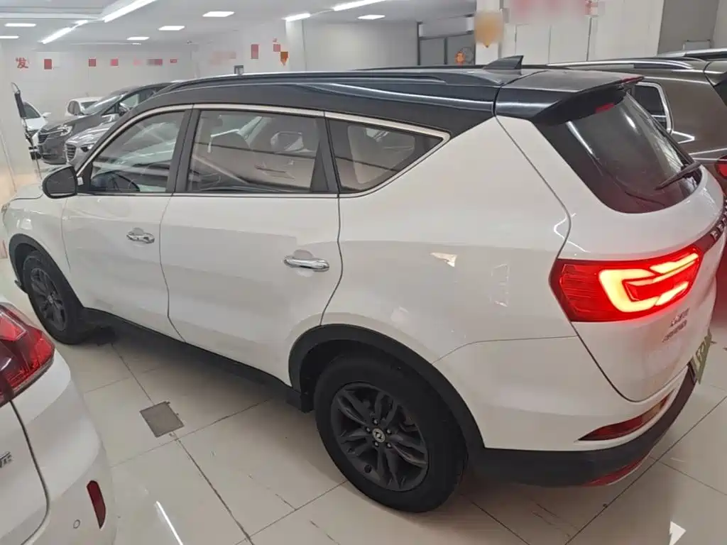 Dongfeng Fengguang Fengguang 580 2021 2021 ☆Star Edition 1.5TGDI Automatic Premium