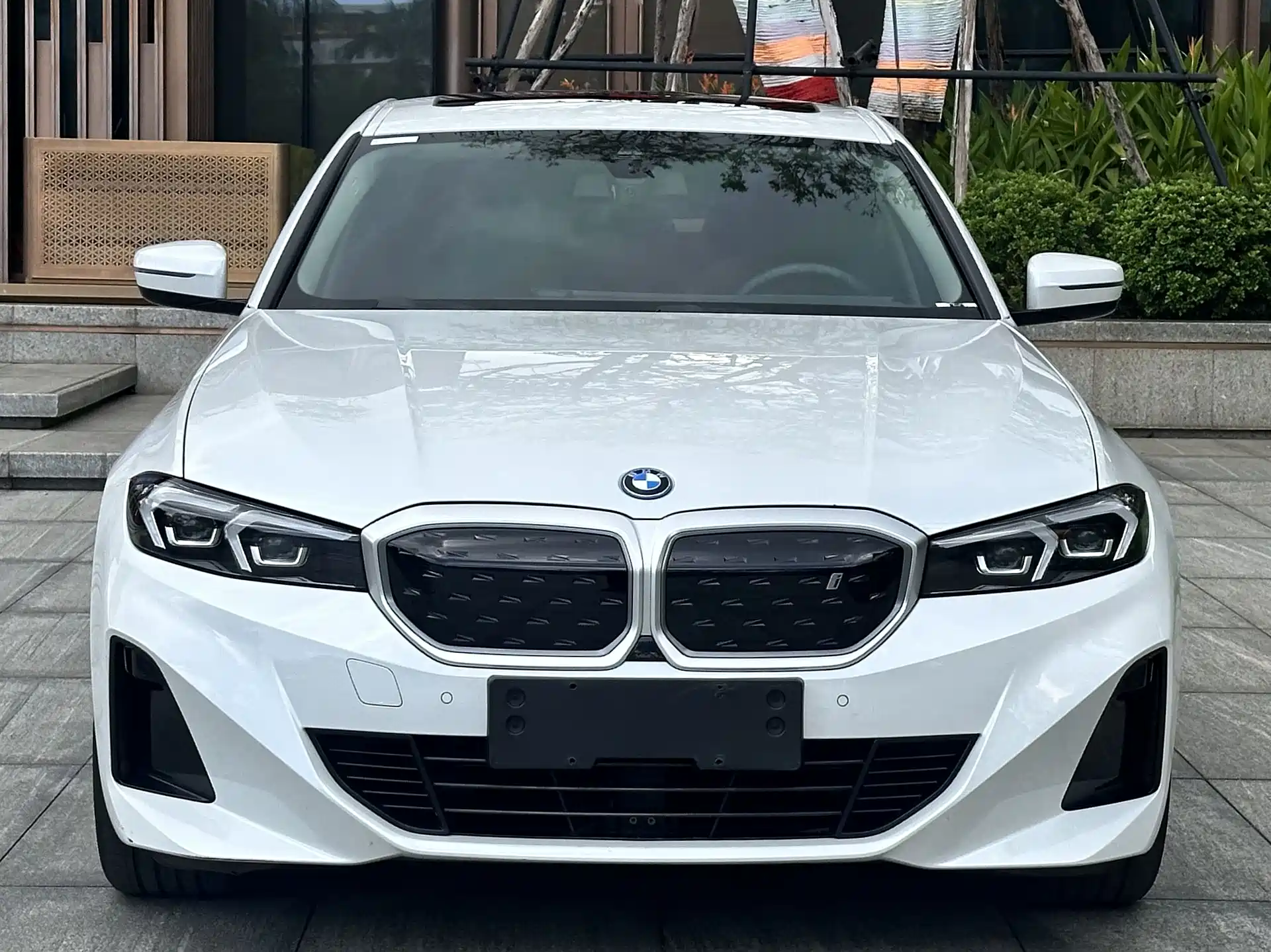 Photo 3 - BMW i3