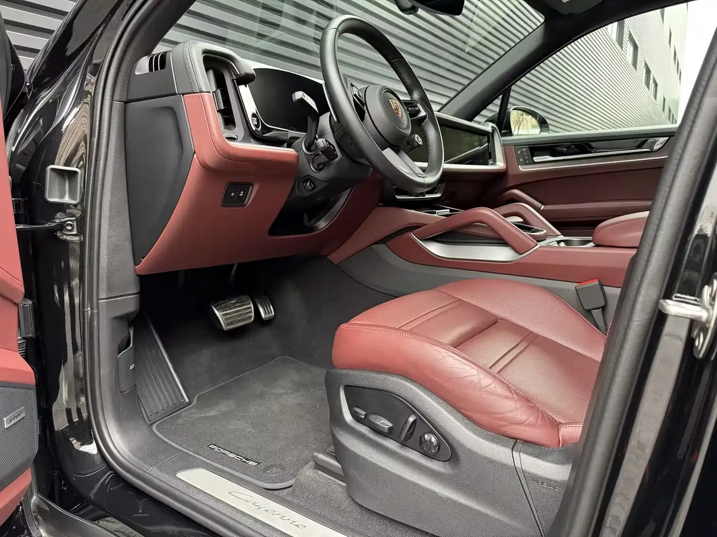 Porsche Cayenne 2025 Cayenne 3.0T Dynamic Edition фото 12