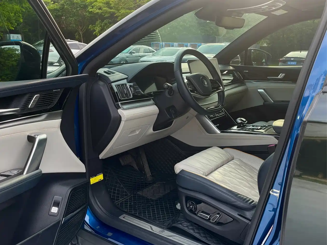 BYD Tang New Energy 2022 EV 635KM AWD Flagship фото 4