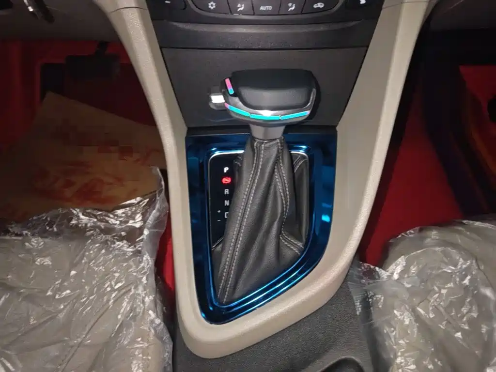 Фото 14 - Buick Excelle