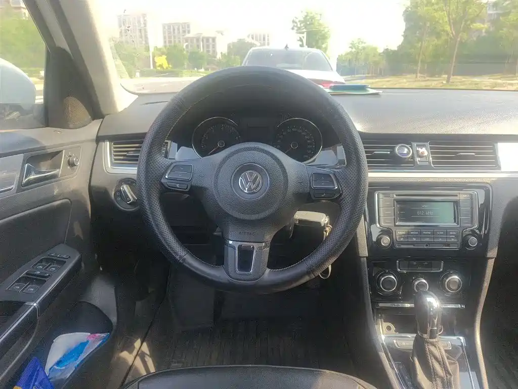 Volkswagen Bora 2015 Quality Edition 1.6L Automatic Comfort фото 3